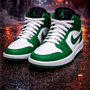 Jordan 1 Mid Lucky Green